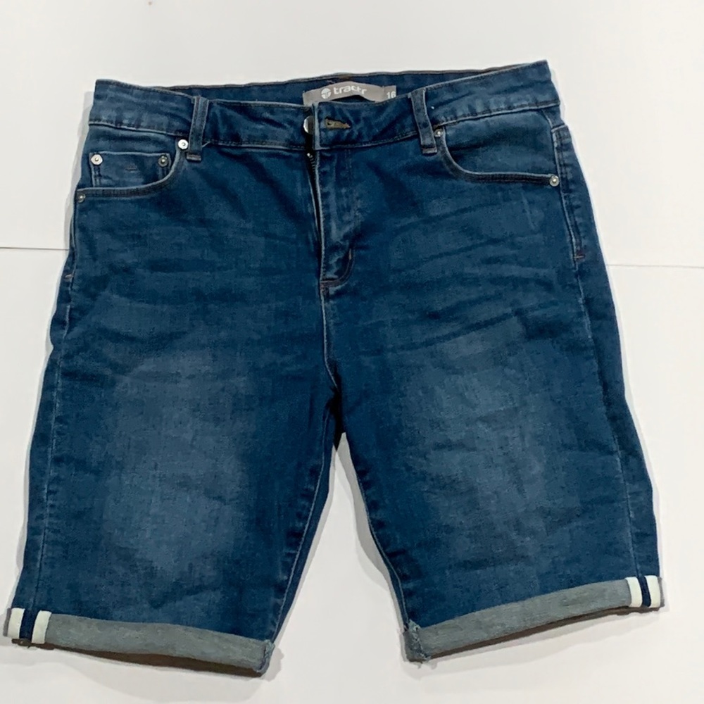 Tractr Blue Jean Shorts (Girls Size 16)